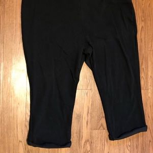 Stretchy jegging type cropped jeans